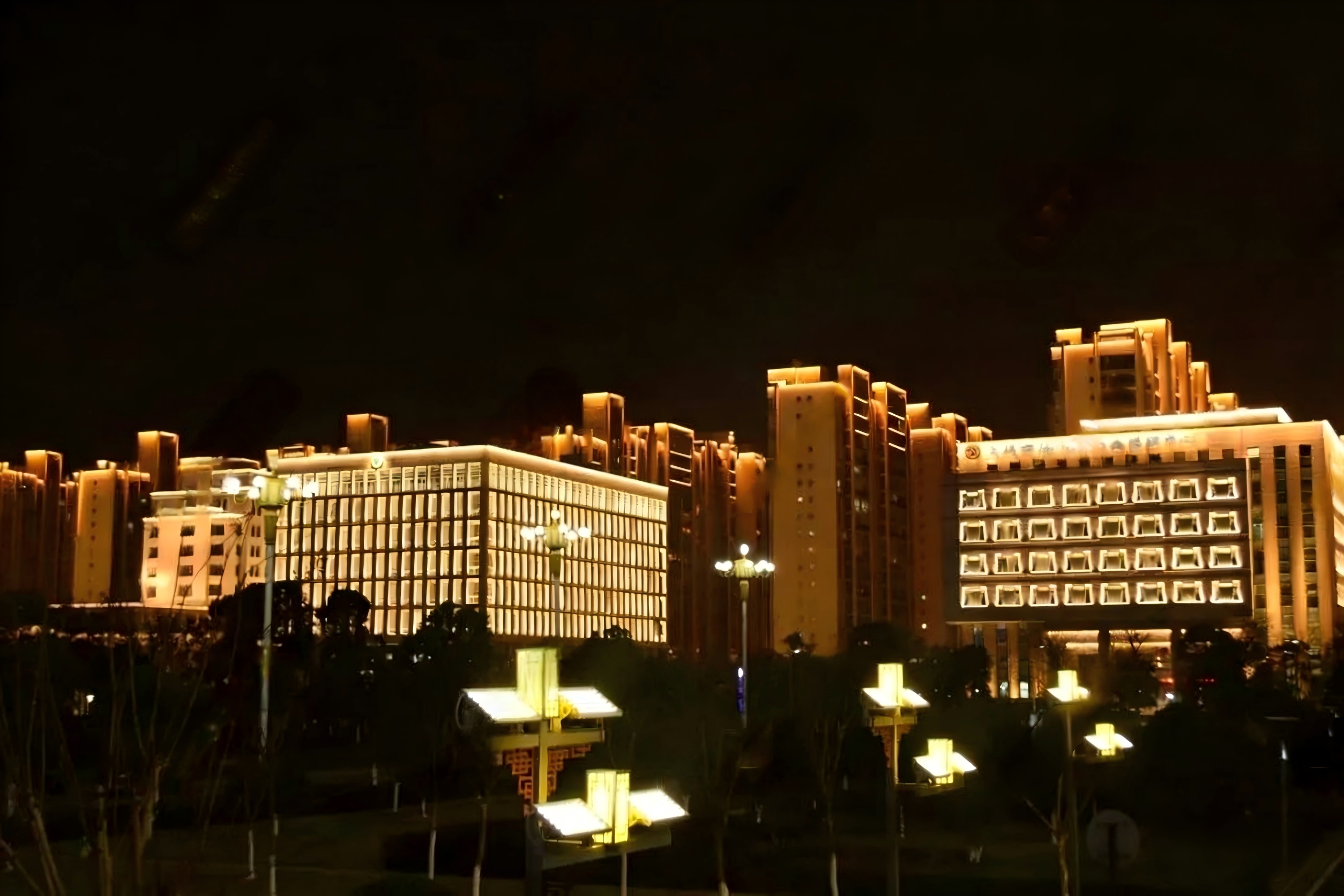 ​JBOAN金博安｜暖光筑城，点亮上饶中心城区夜景新貌